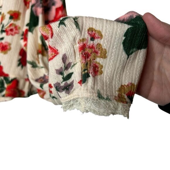 Free People intimately free on point PJ top floral crop top long sleeve XS‎ - Picture 6 of 10